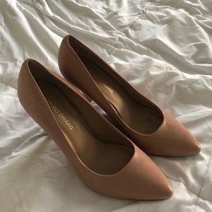 Arturo Chiang Nude Pumps